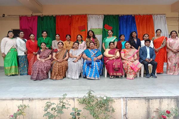 Staff of MVM Trilanga Bhopal.